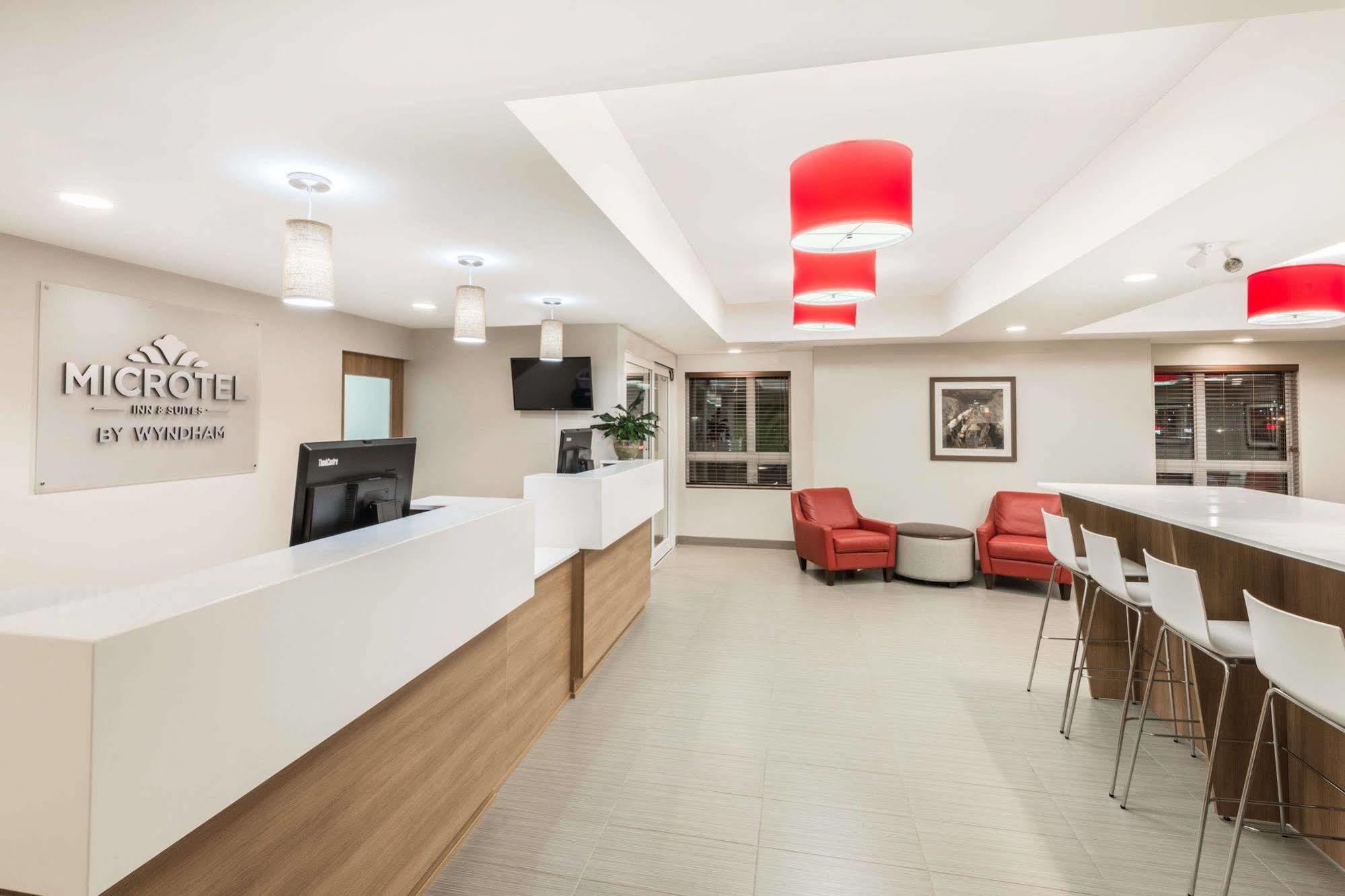 Microtel Inn & Suites By Wyndham סודברי מראה חיצוני תמונה